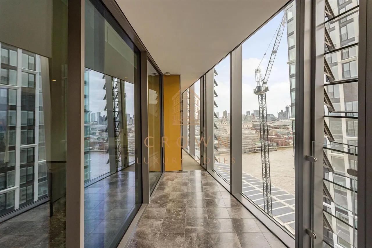 Blackfriars Road, London, SE1, photo 12