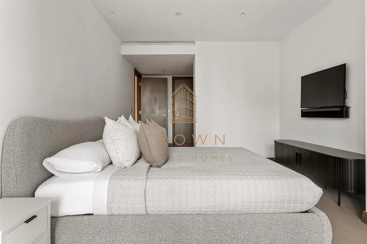 Blackfriars Road, London, SE1, photo 22