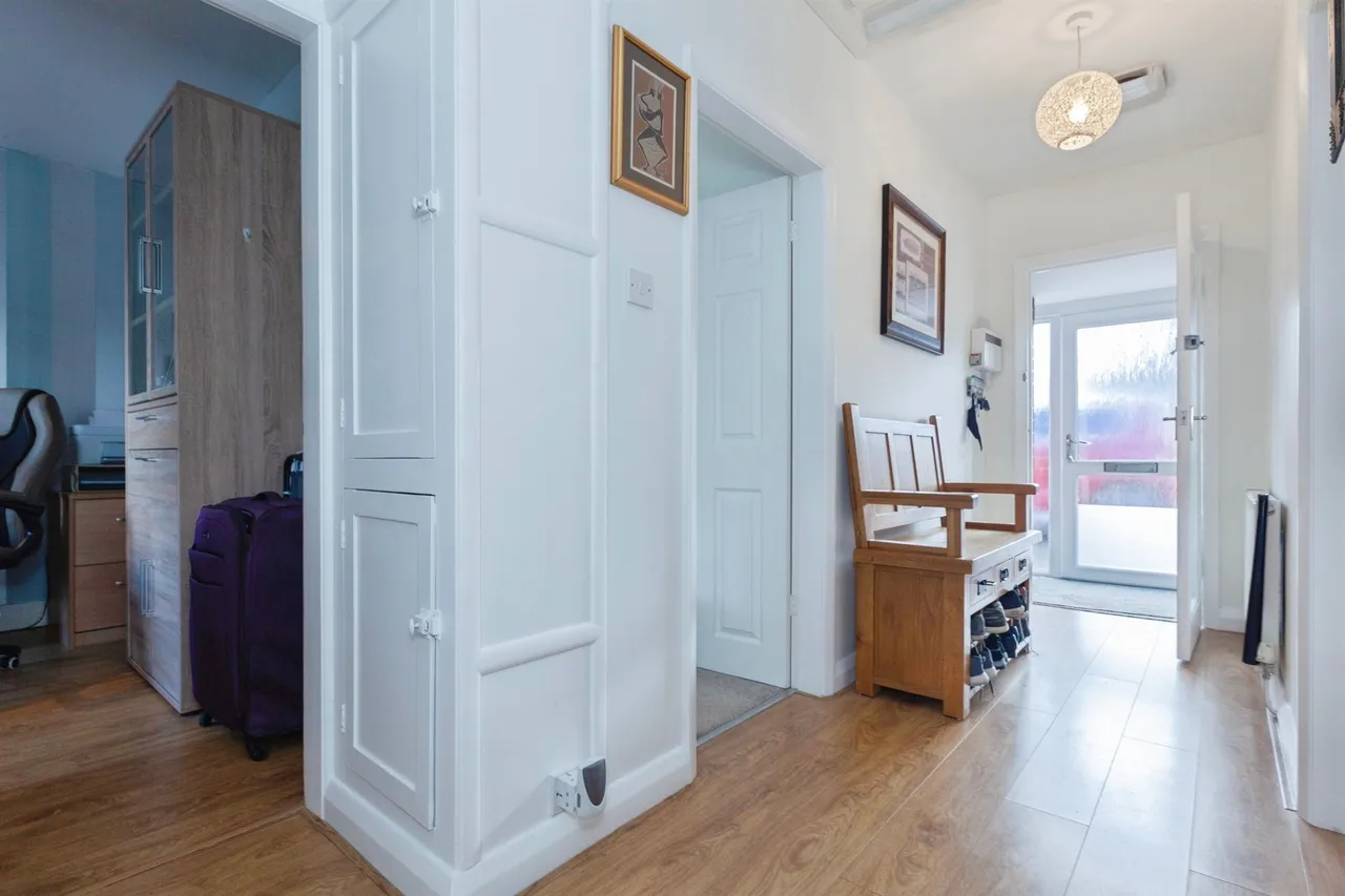 Grange Drive, Glen Parva, LE2, photo 3