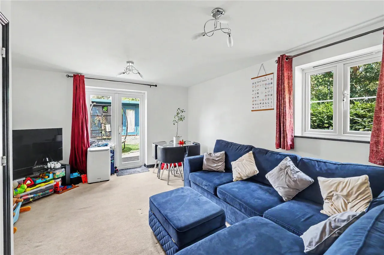 2 bed house for sale, Lord Nelson Drive, Costessey, NR5