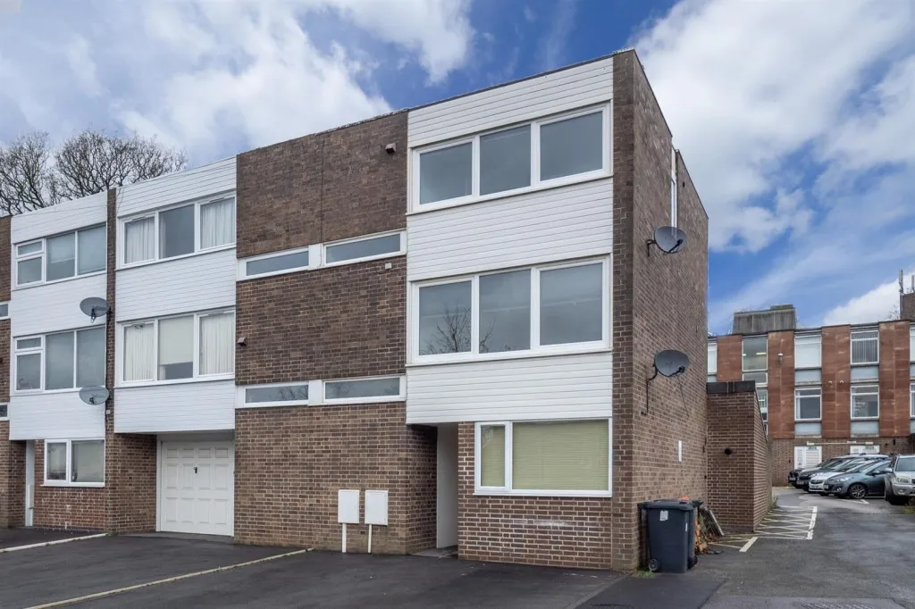 Barrowfield Lane, Kenilworth, photo 2