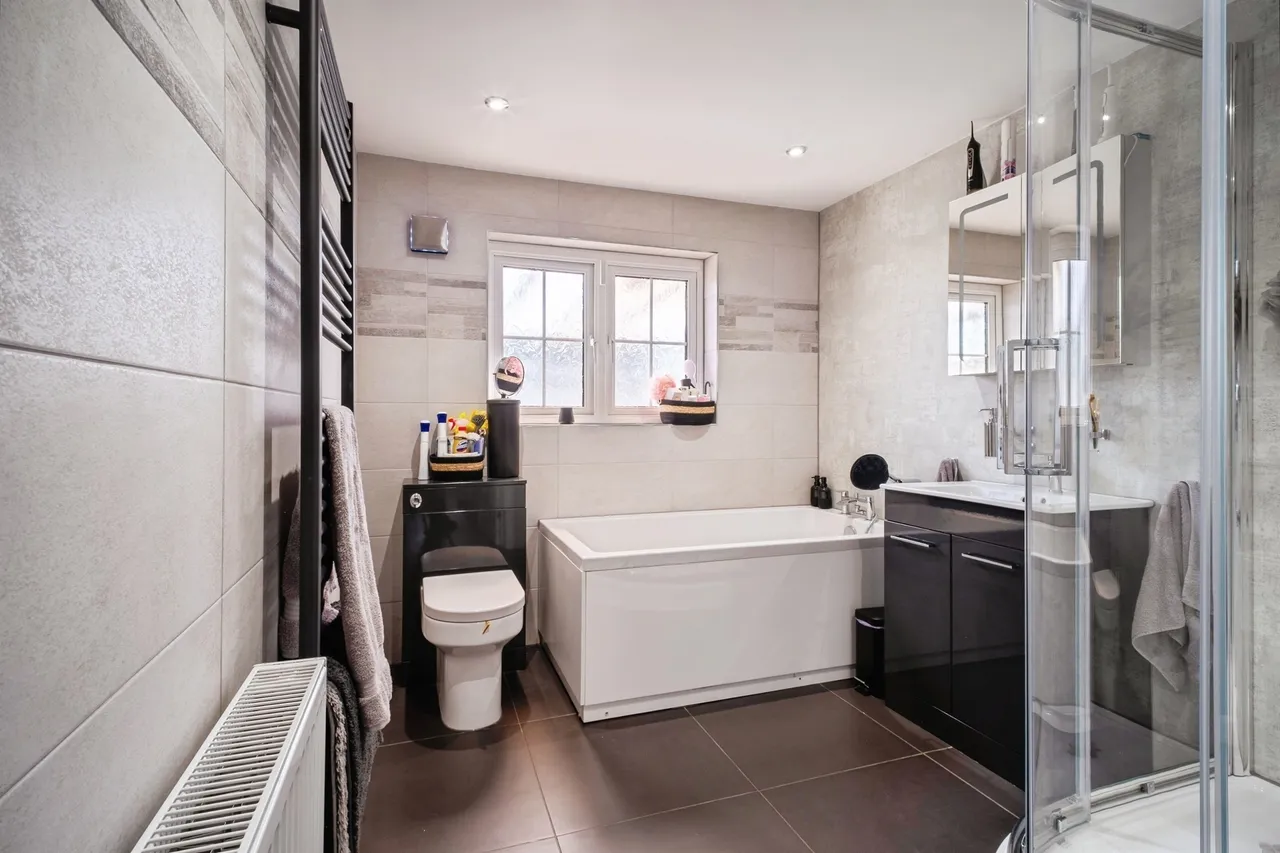 Back Road, Wisbech, PE13, photo 11