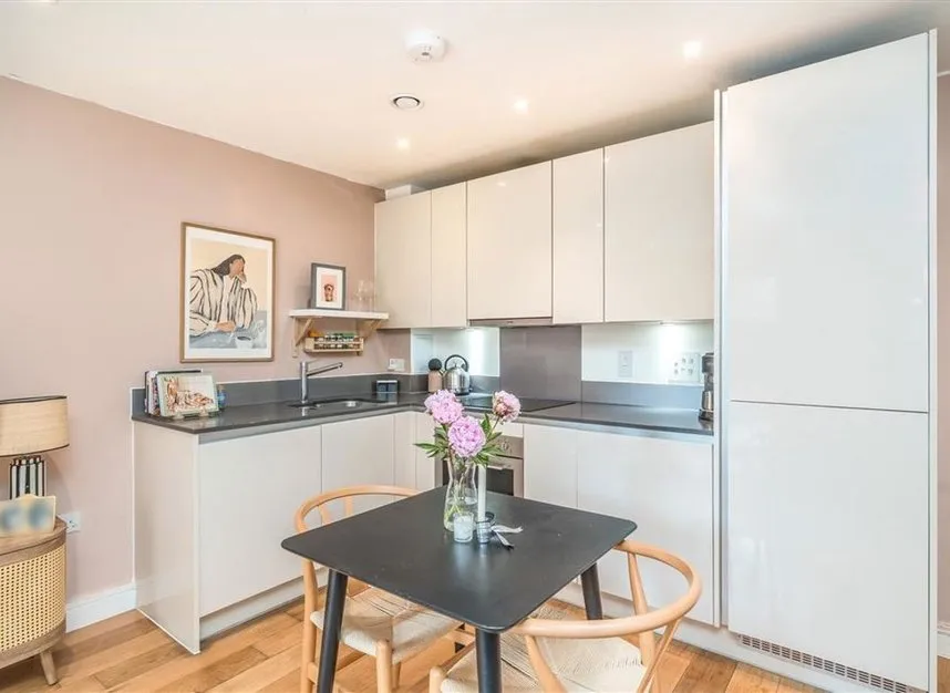 Bradley Road, Clapham, SW4, photo 3