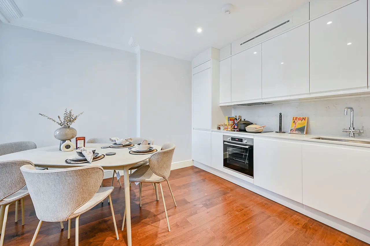 52 Hamlet Gardens, London, photo 5
