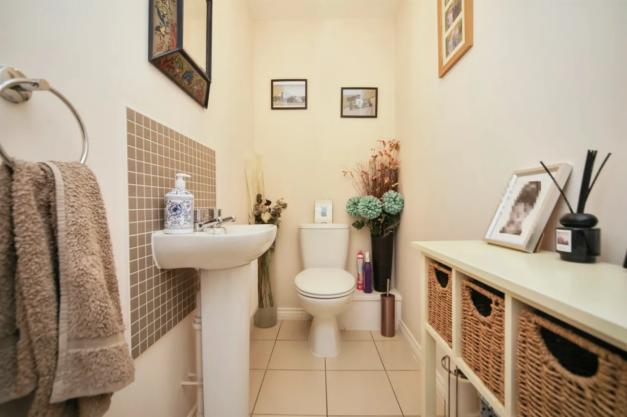 Jubilee Crescent, Needham Market, IPSWICH, photo 8