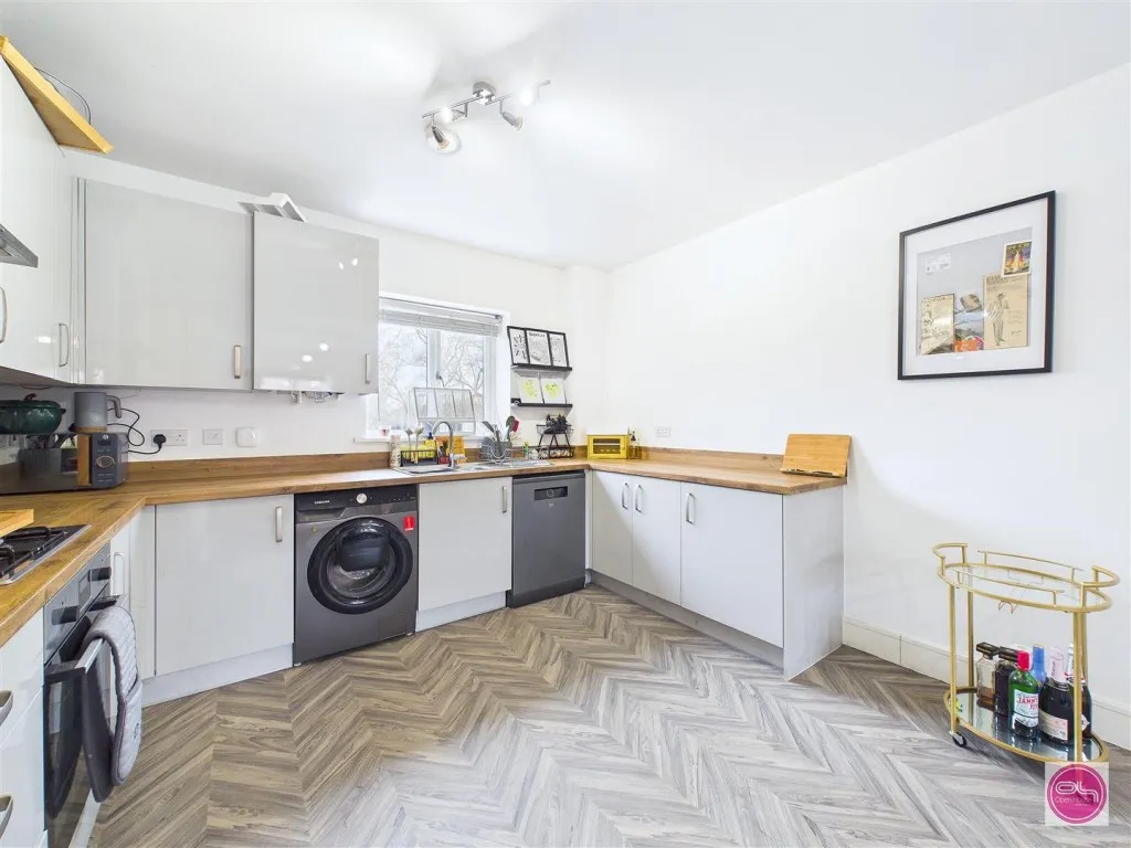 Magpie Close, Burton-On-Trent, DE14, photo 12