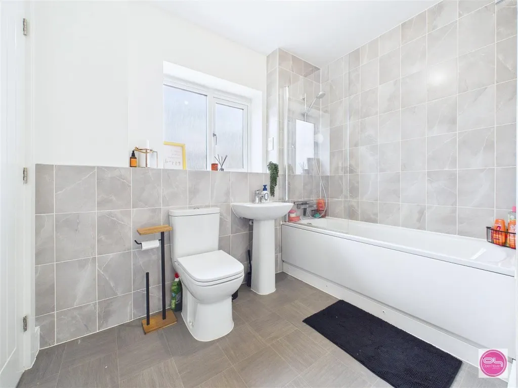 Magpie Close, Burton-On-Trent, DE14, photo 16