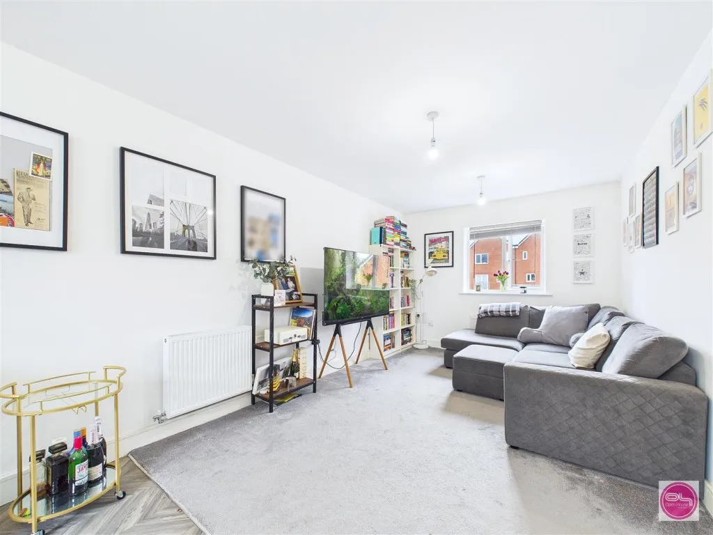 Magpie Close, Burton-On-Trent, DE14, photo 10