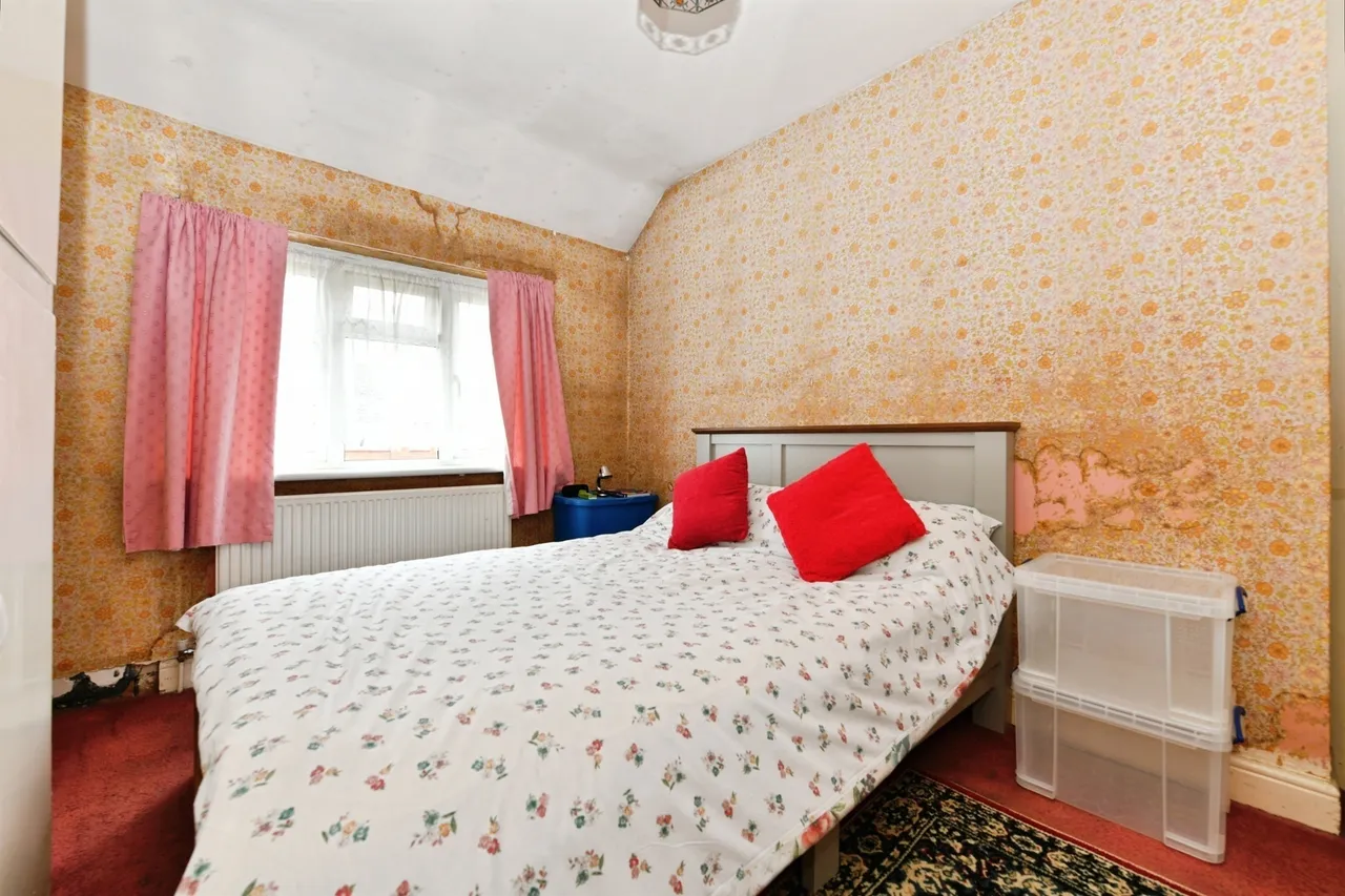 Bideford Crescent, Knowle, Bristol, photo 4