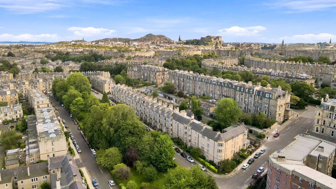 South Learmonth Gardens, West End, EH4, photo 25