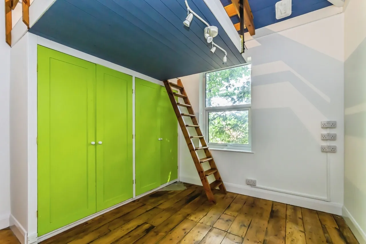 Waller Lane, Caterham, Surrey, CR3, photo 8