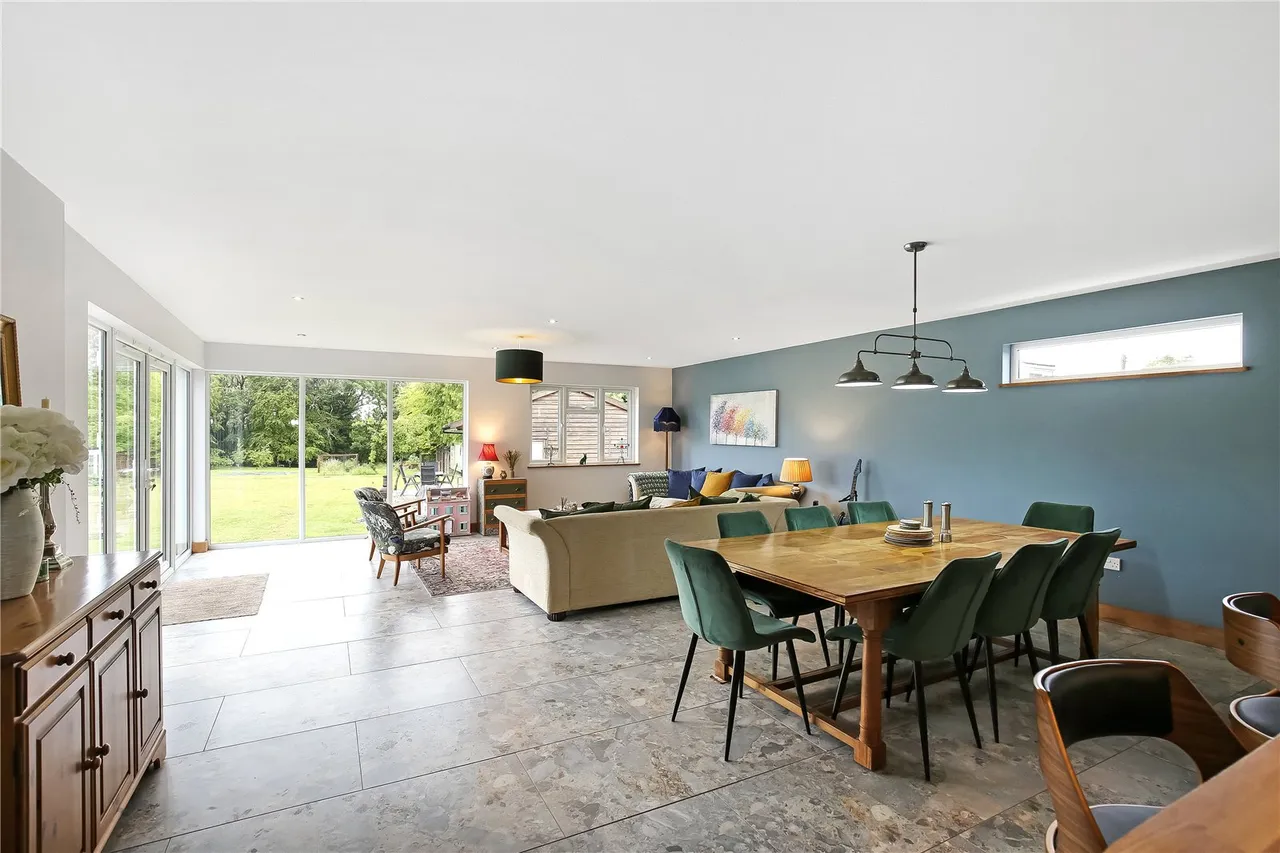 Tytherley Road, Winterslow, Salisbury, Wiltshire, SP5 1PZ, photo 5
