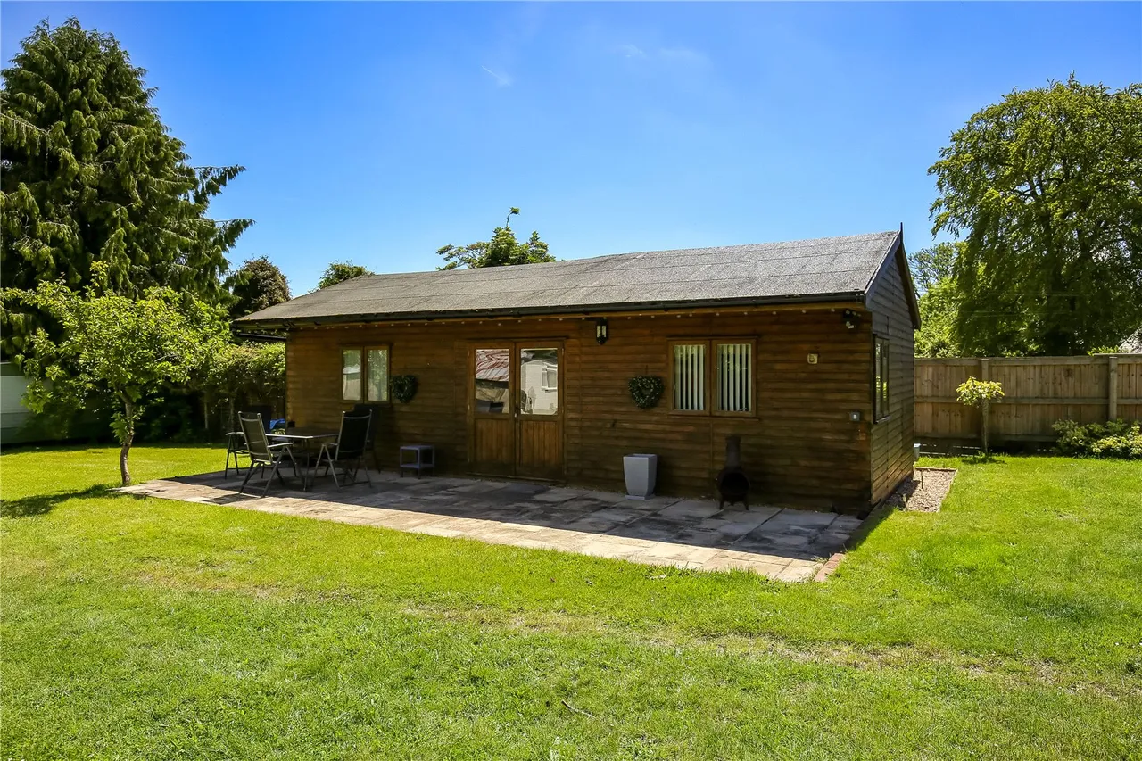 Tytherley Road, Winterslow, Salisbury, Wiltshire, SP5 1PZ, photo 22
