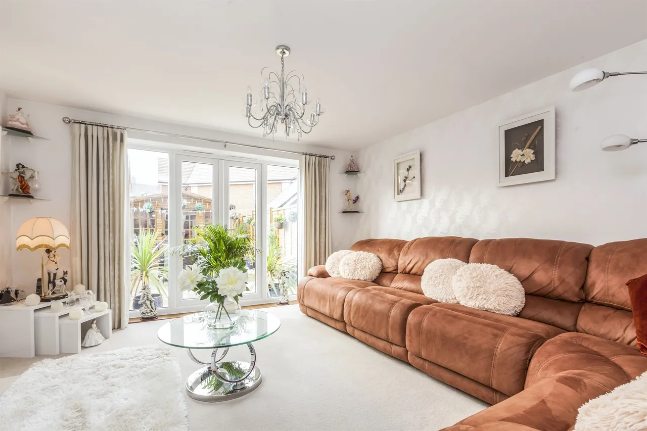 Hedley Way, Hailsham, BN27, photo 3