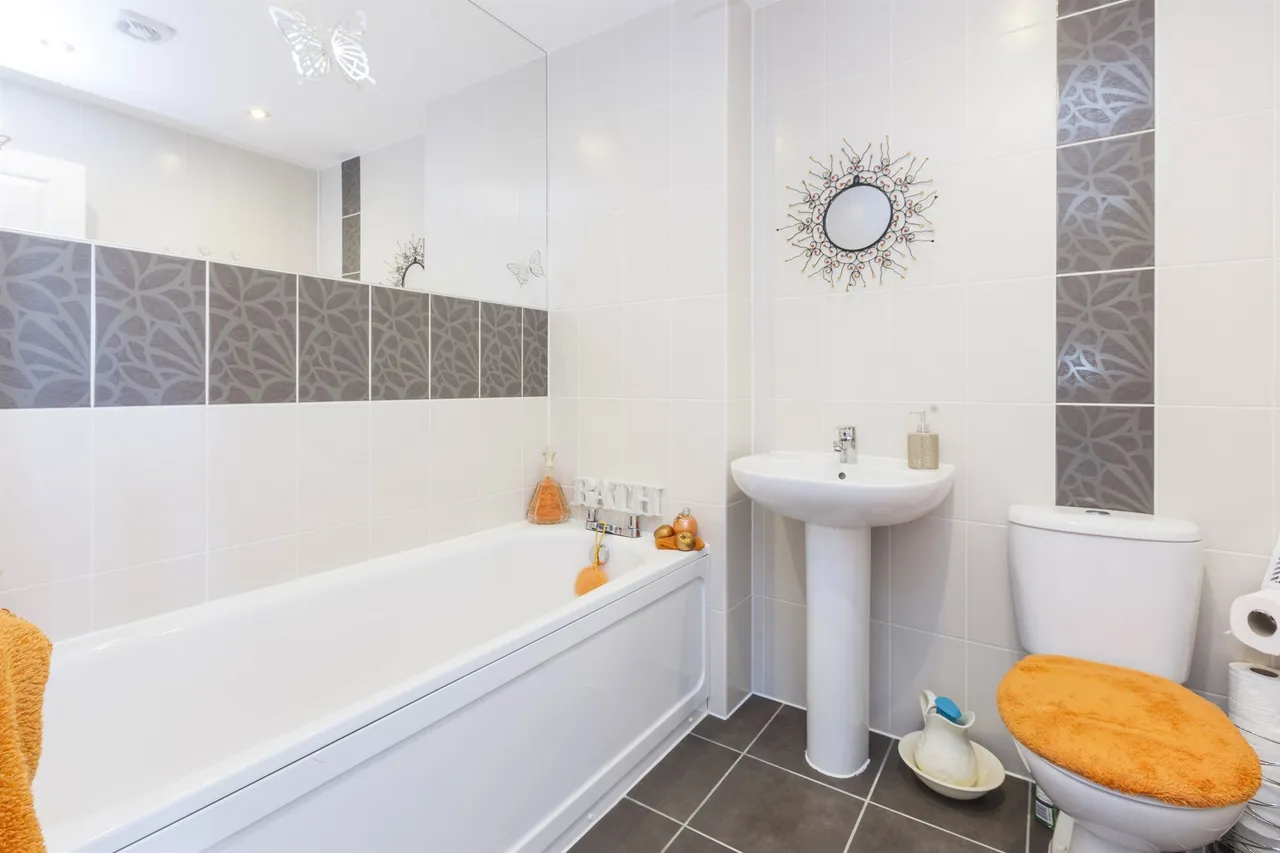 Hedley Way, Hailsham, BN27, photo 8