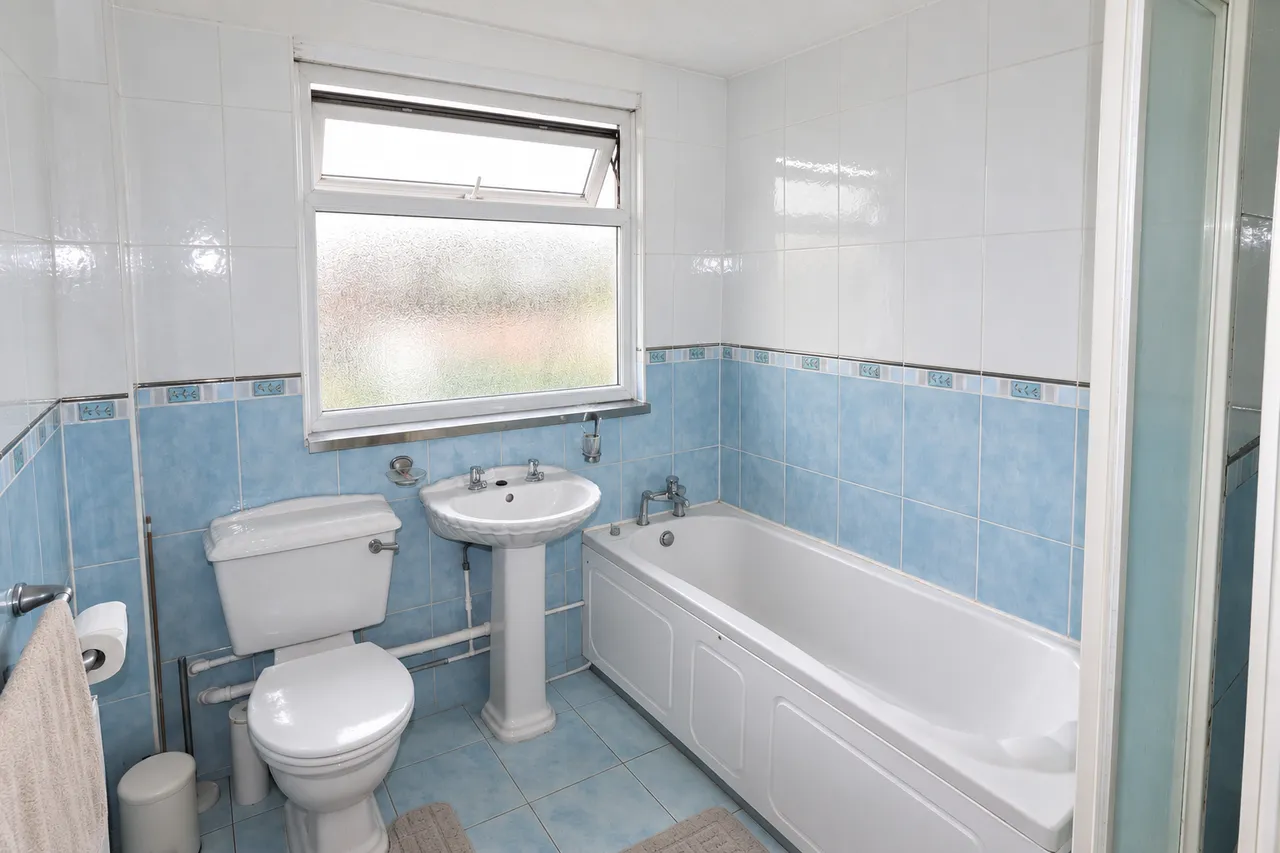 Partridge Close, Weston-Super-Mare, BS22, photo 6