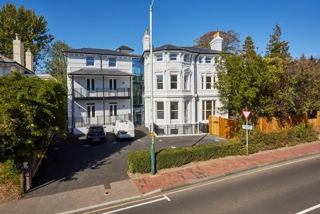2 bed flat to rent — Lansdowne Road, Tunbridge Wells, Kent, TN1 2FS