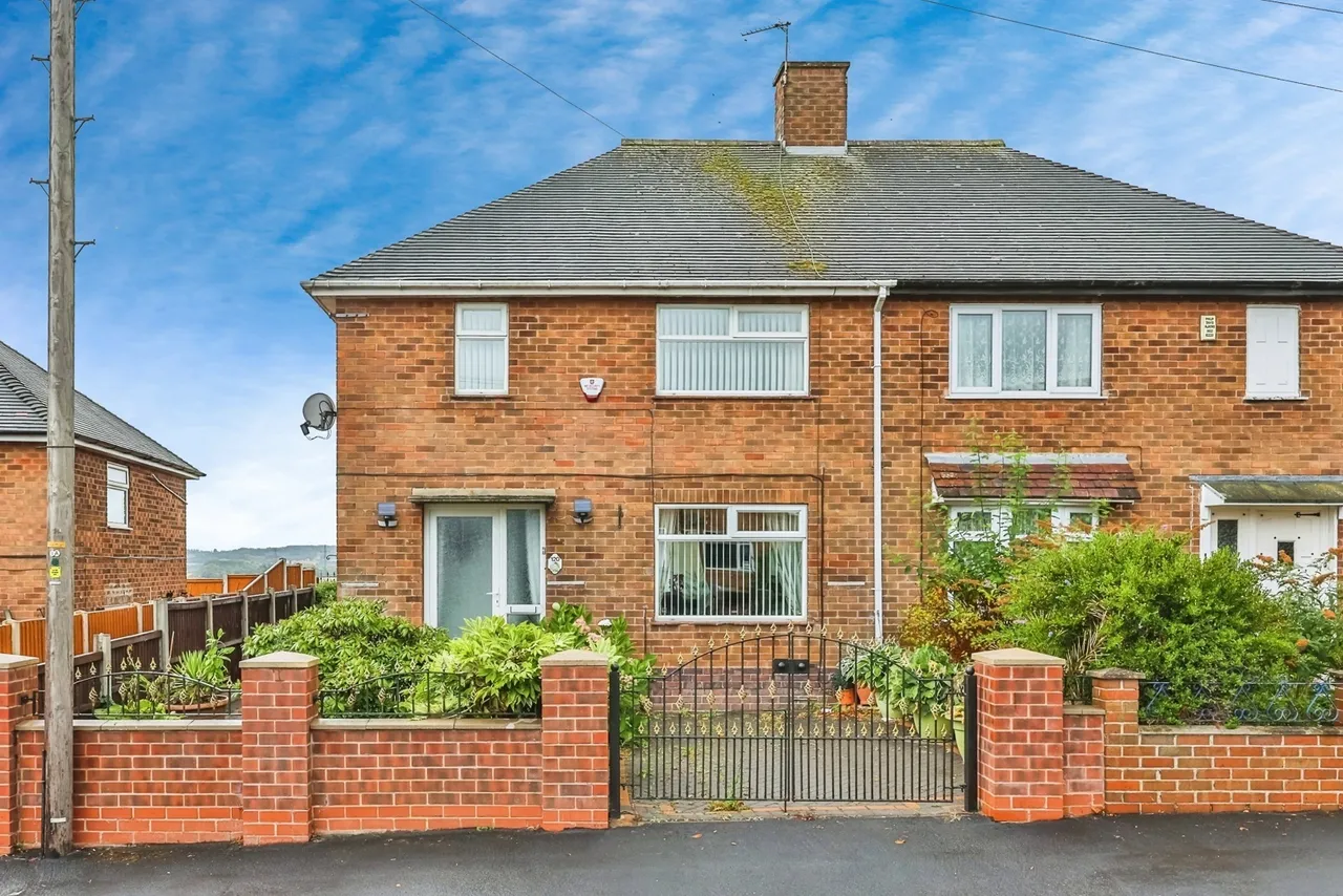 3 bed house for sale — Summerwood Lane, Clifton, Nottingham, NG11