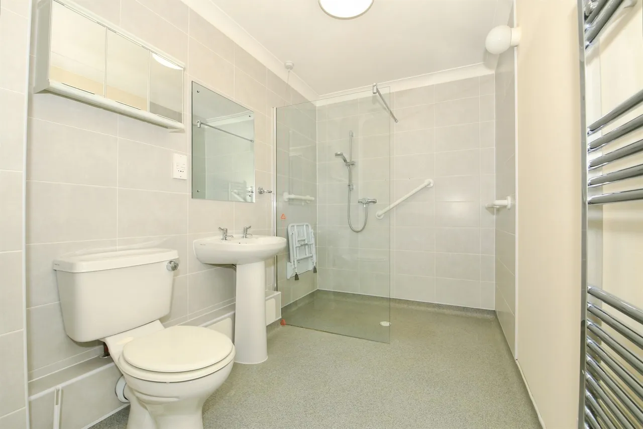 Crawthorne Road, Peterborough, PE1, photo 5