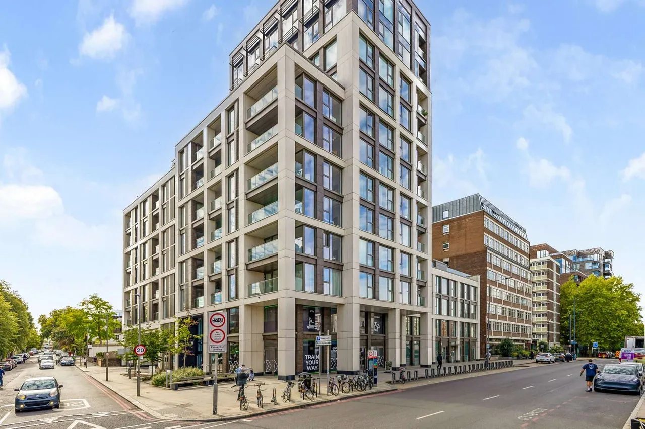 Upper Richmond Road, Putney, SW15, photo 16