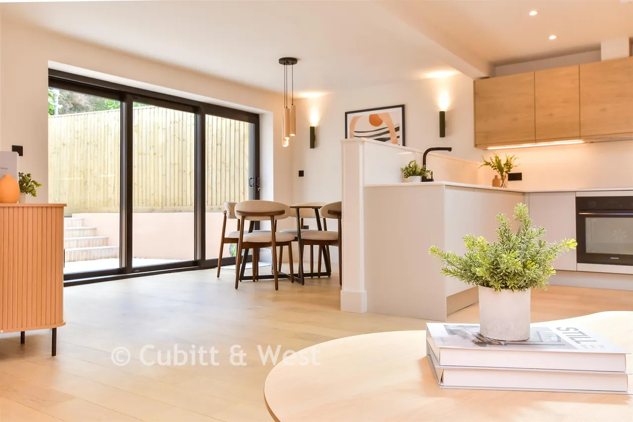 2 bed house for sale, Overhill Drive, Brighton, BN1