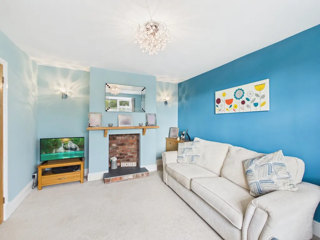 Black Park Road, Whitchurch, photo 6
