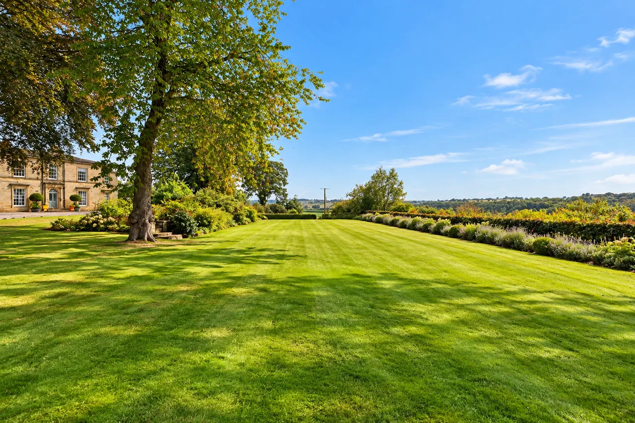 Emley Woodhouse, Huddersfield, HD8, photo 5
