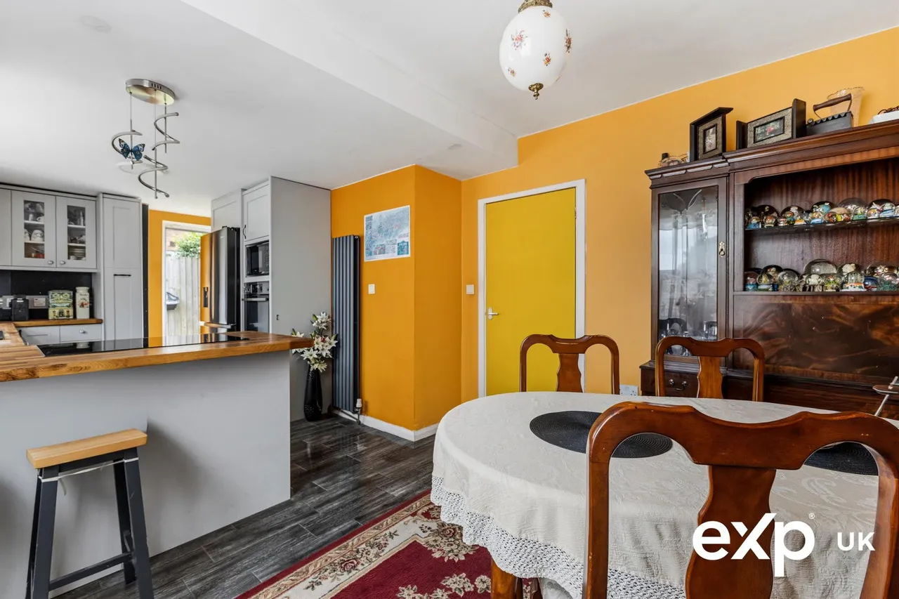 Bonnington Crescent, Sherwood, Nottingham, NG5 3EY, photo 8