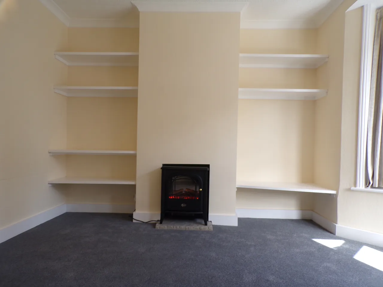 Lyndhurst, SO43, photo 2