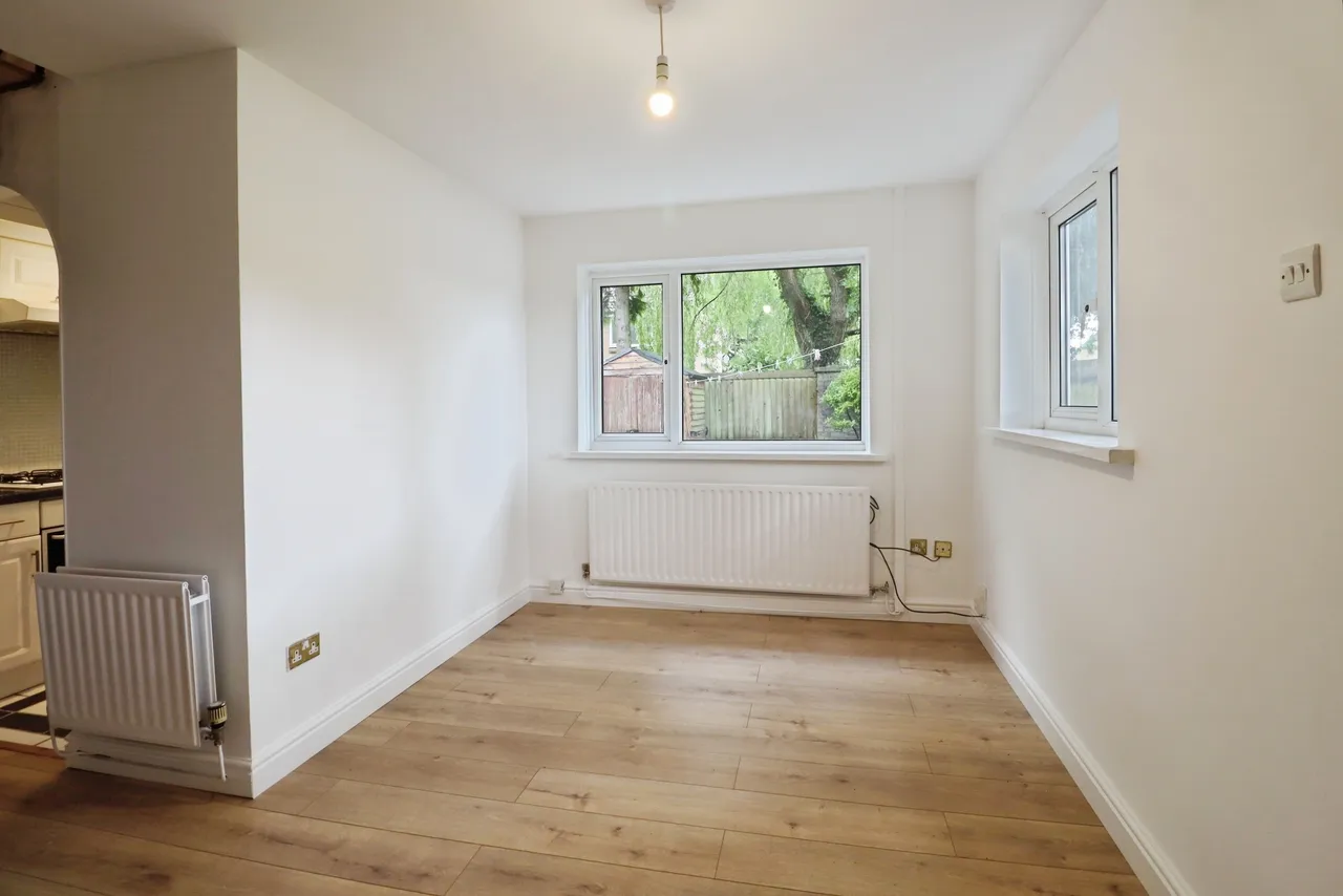 Fairhaven Close, Cardiff, photo 3