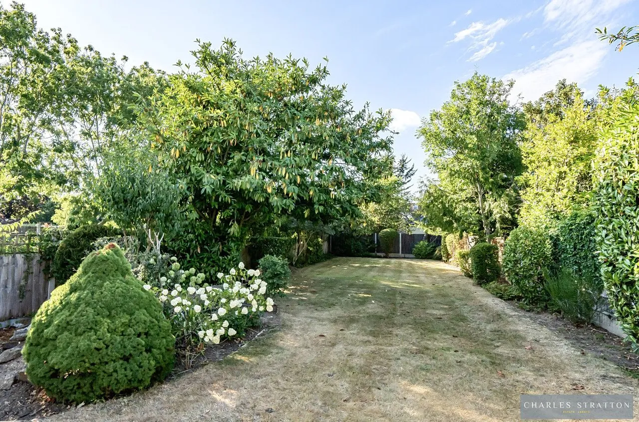 Main Road, Romford, Essex, RM2 6LS, photo 18