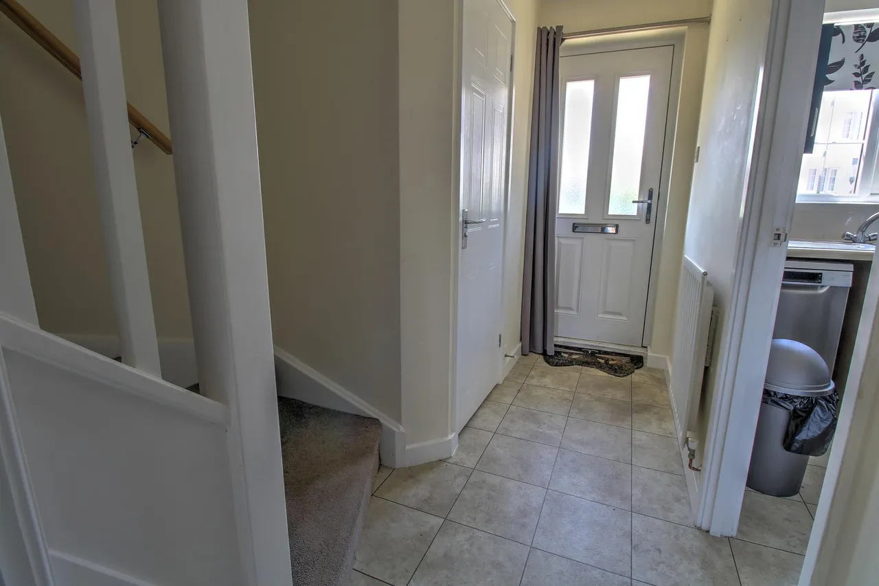 Nightingale Close, Stowmarket, IP14, photo 6