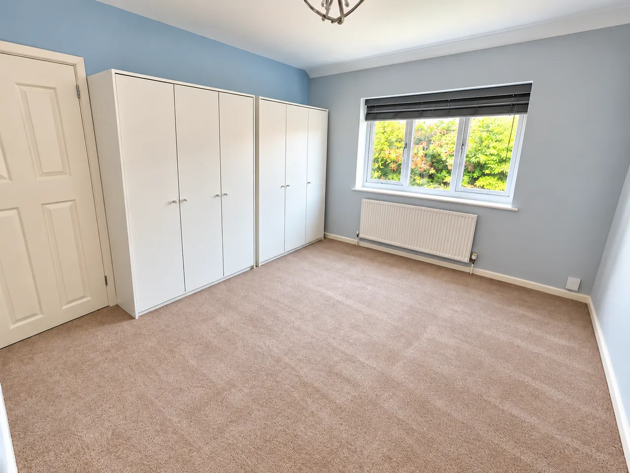 Lynwood Grove, Sale, M33, photo 9