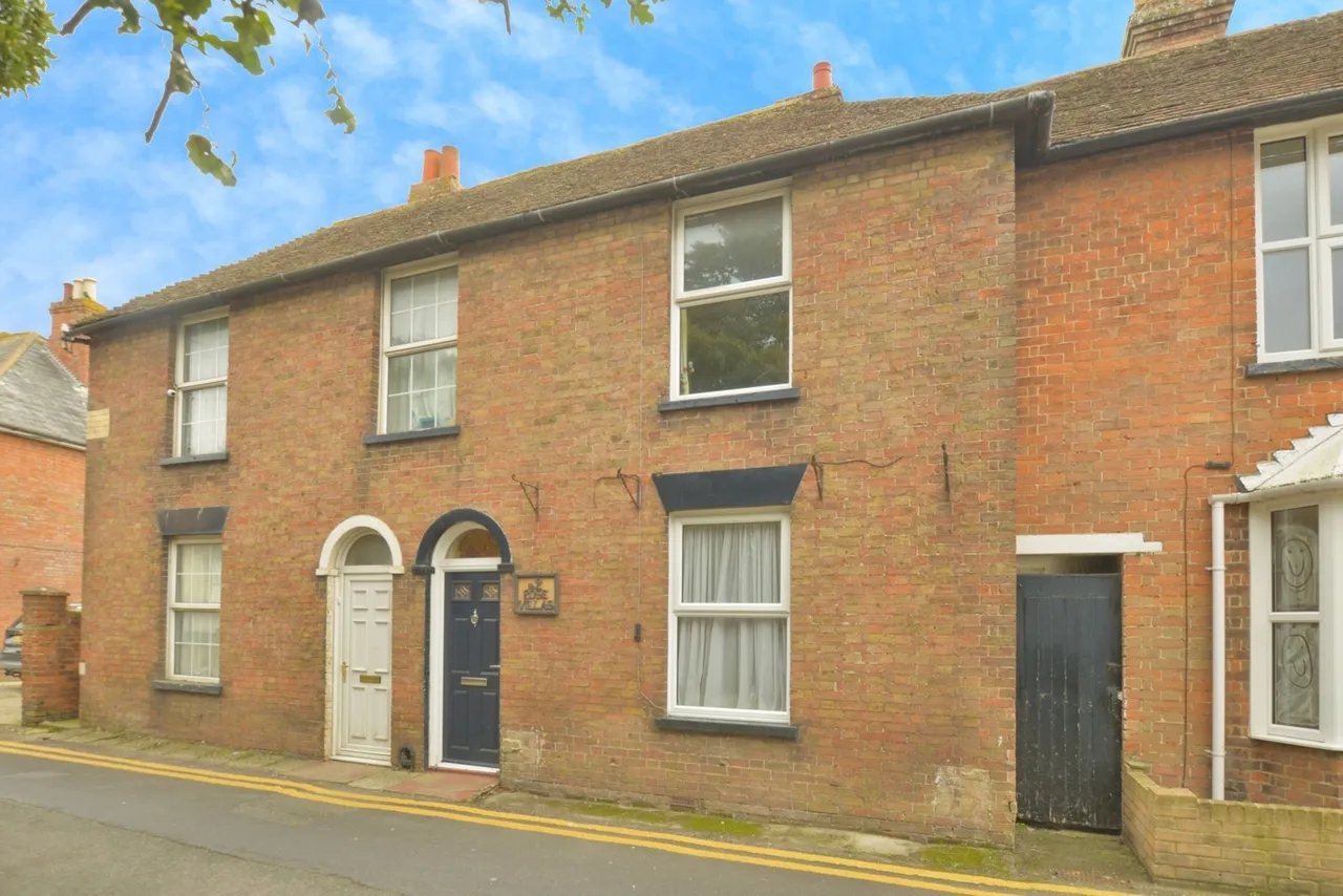2 bed house for sale — Church Road, New Romney, Kent, TN28