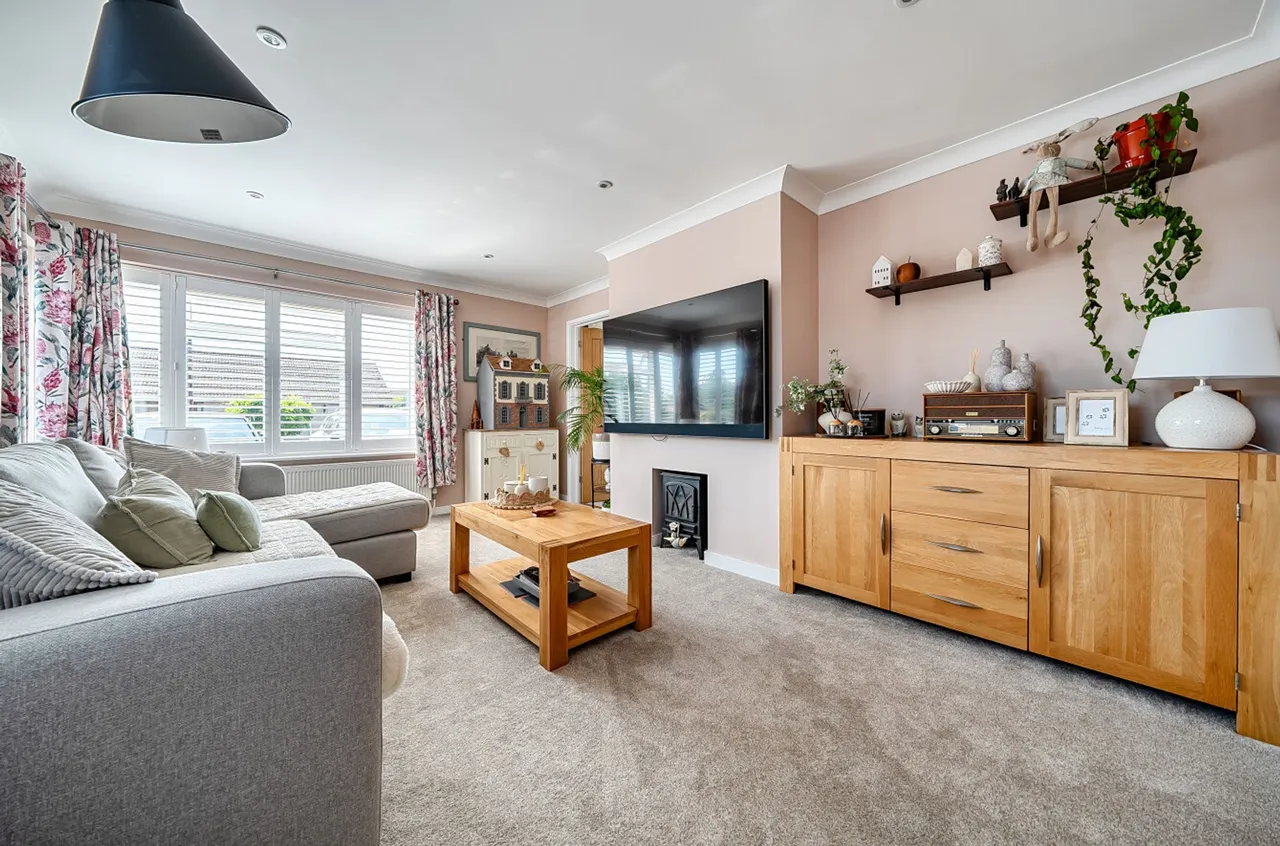 Winston Close, Bognor Regis, PO21, photo 2