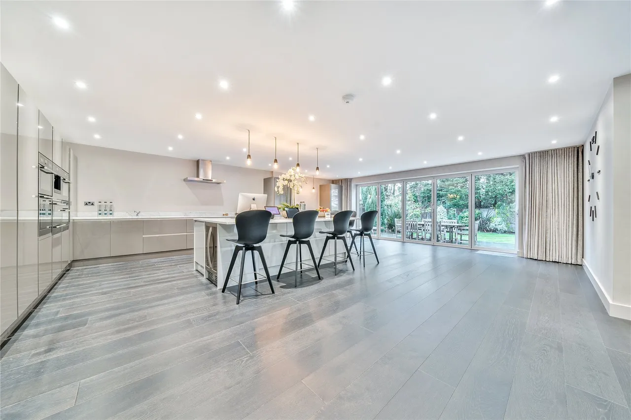 Wood Way, Farnborough Park, BR6, photo 14