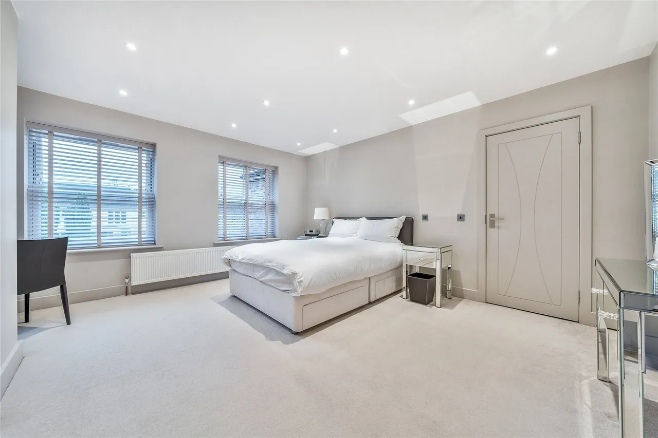 Wood Way, Farnborough Park, BR6, photo 25