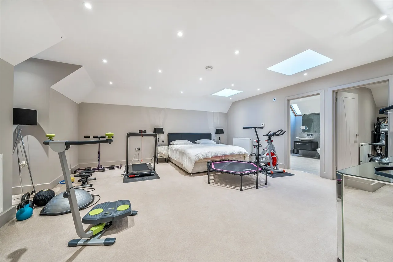 Wood Way, Farnborough Park, BR6, photo 34