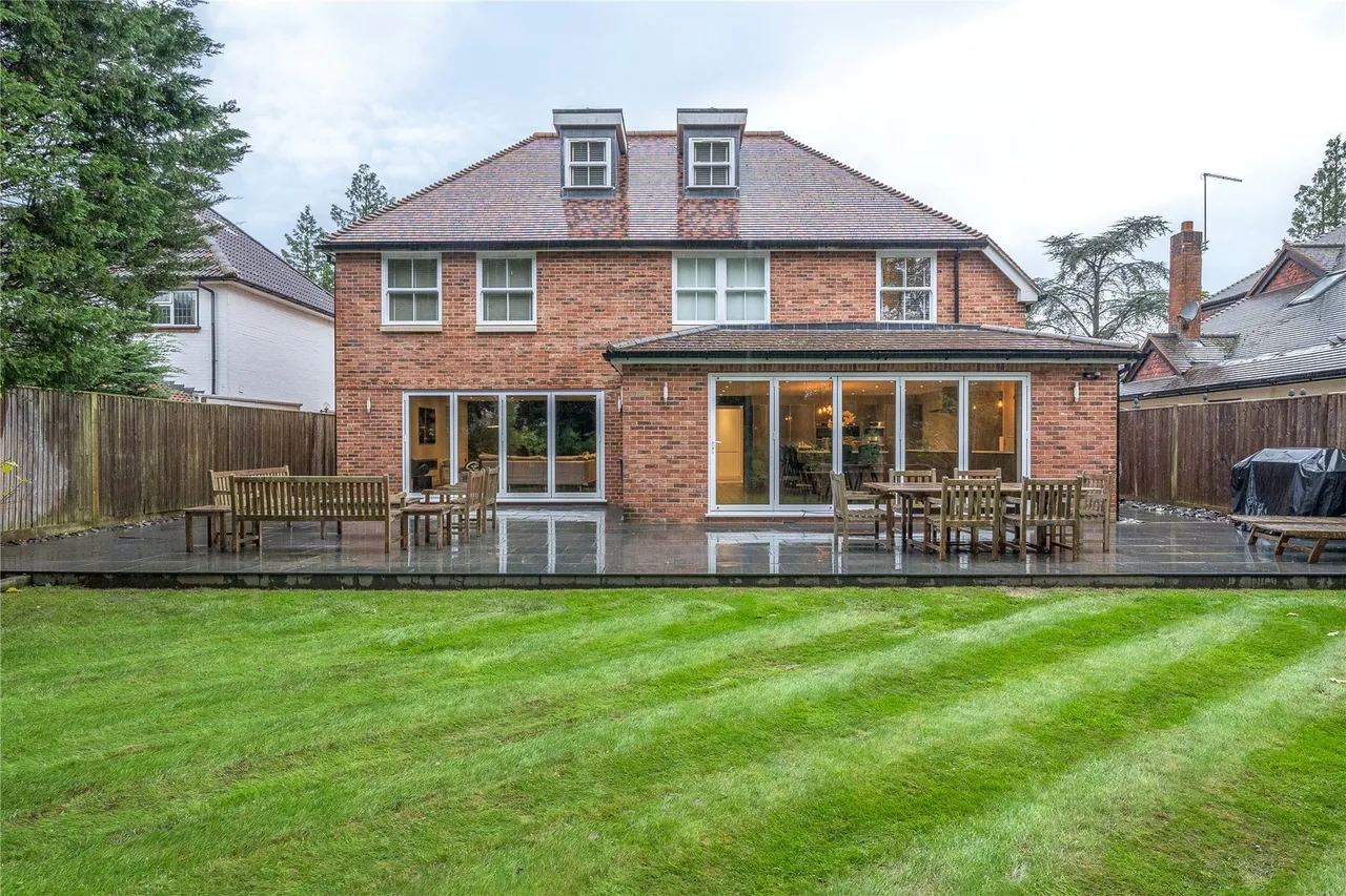 Wood Way, Farnborough Park, BR6, photo 40