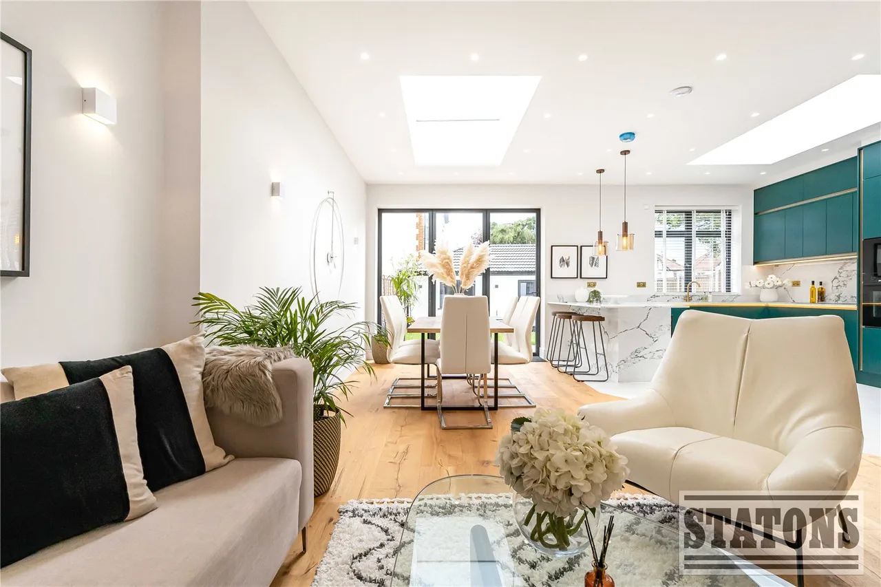 Ash Grove, Enfield, EN1 2LD, photo 12