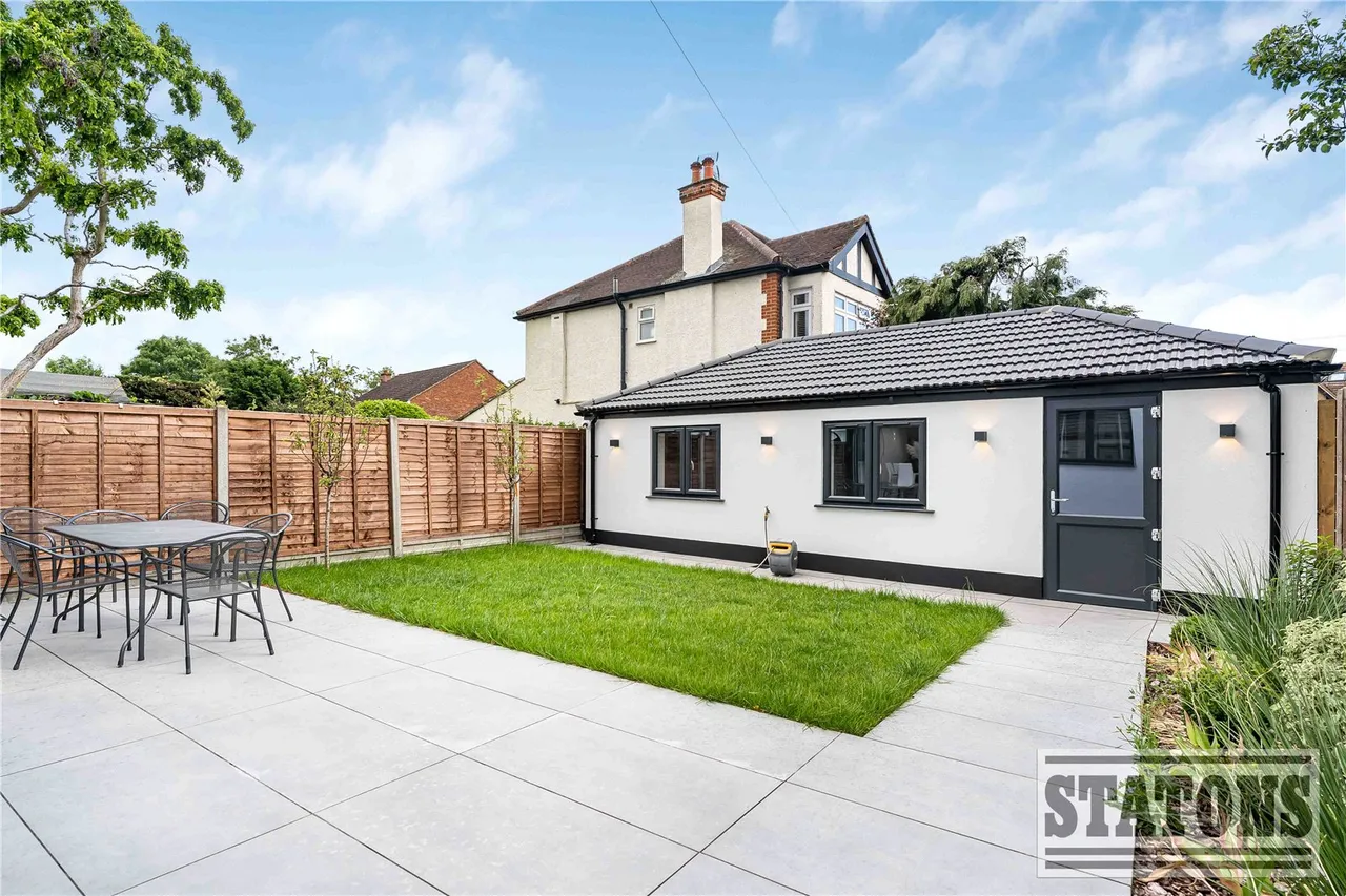 Ash Grove, Enfield, EN1 2LD, photo 20