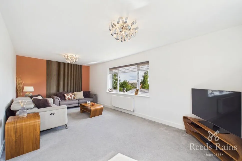 Rosemeade Court, Almondbury, Huddersfield, West Yorkshire, HD5, photo 7