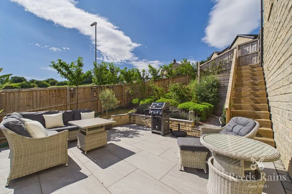 Rosemeade Court, Almondbury, Huddersfield, West Yorkshire, HD5, photo 4