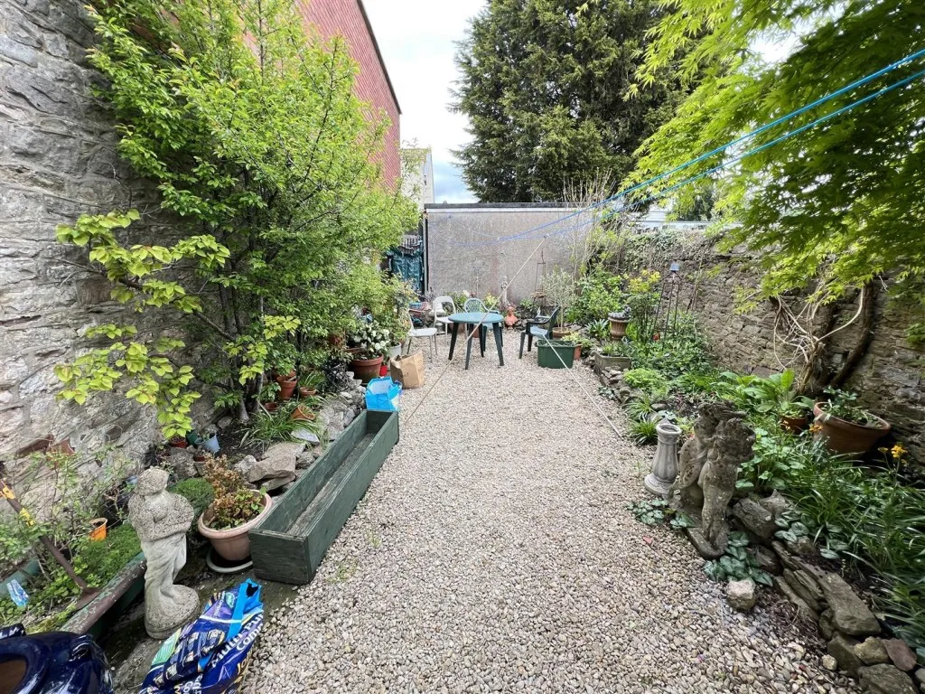 Miss Saise's Cottage, 68 High Street, Thornbury, Bristol, BS35 2AW, photo 5