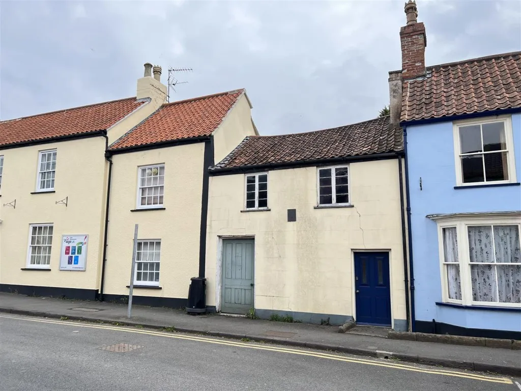 Miss Saise's Cottage, 68 High Street, Thornbury, Bristol, BS35 2AW, photo 7