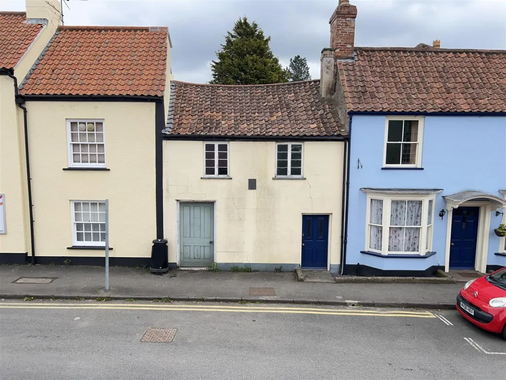 2 bed house for sale — Miss Saise's Cottage, 68 High Street, Thornbury, Bristol, BS35 2AW