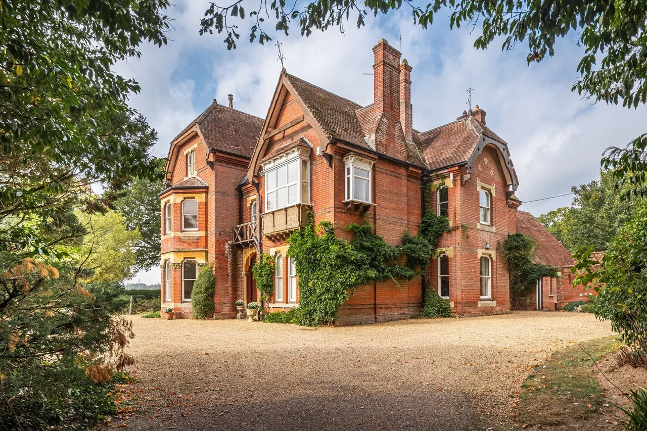 7 bed house for sale, Detached Period Home in Aylsham