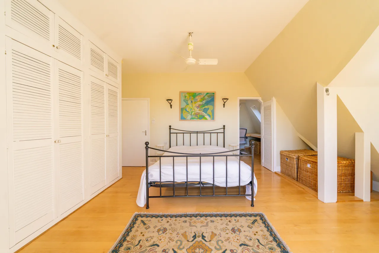 Eton Avenue, London, NW3, photo 6