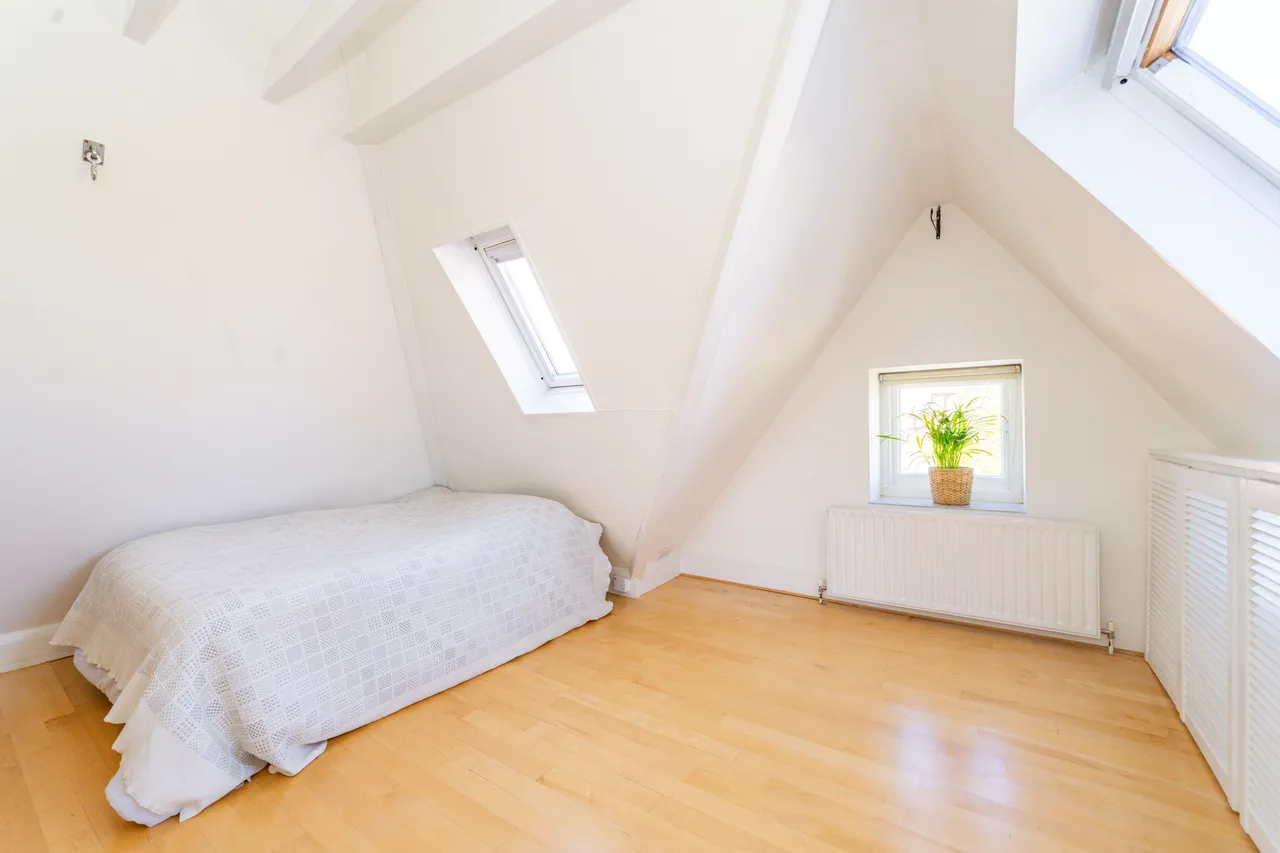 Eton Avenue, London, NW3, photo 9