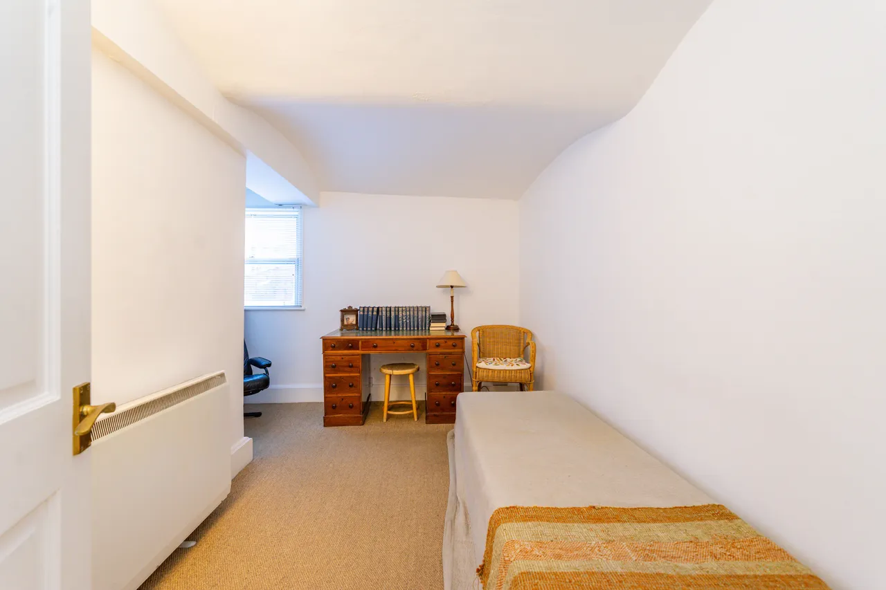Eton Avenue, London, NW3, photo 7